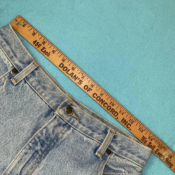 ZENA high rise capri denim embellished at bottom button zipper fly Y2K size 10 - Picture 6 of 10